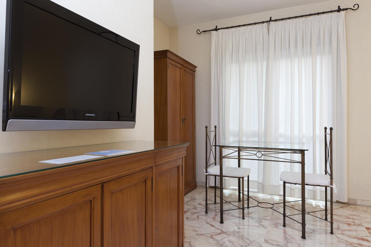 Apartamentos Vertice Bib Rambla إشبيلية المظهر الخارجي الصورة